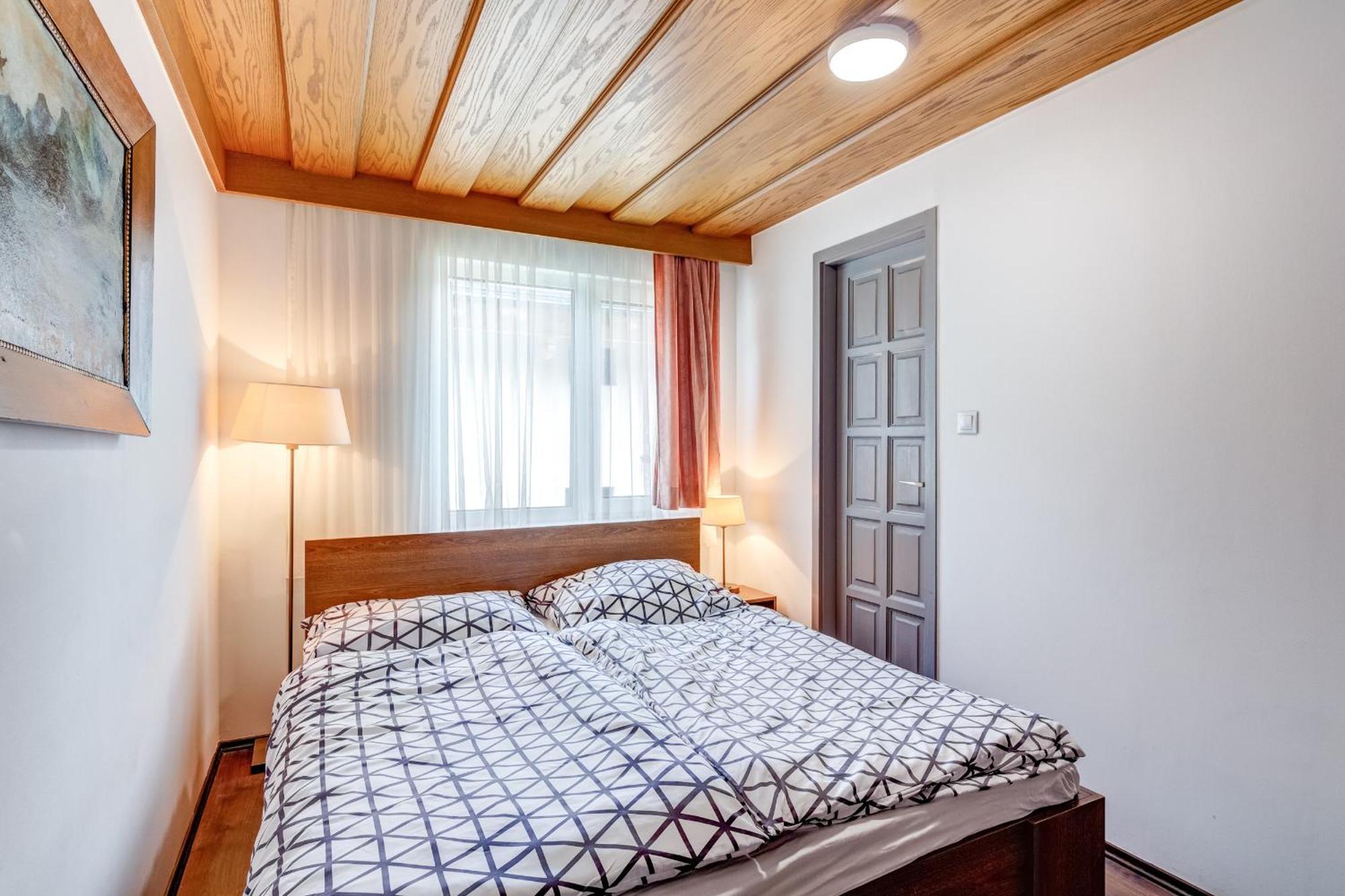 Ludwighaus Apartment Neukirchen am Grossvenediger Luaran gambar