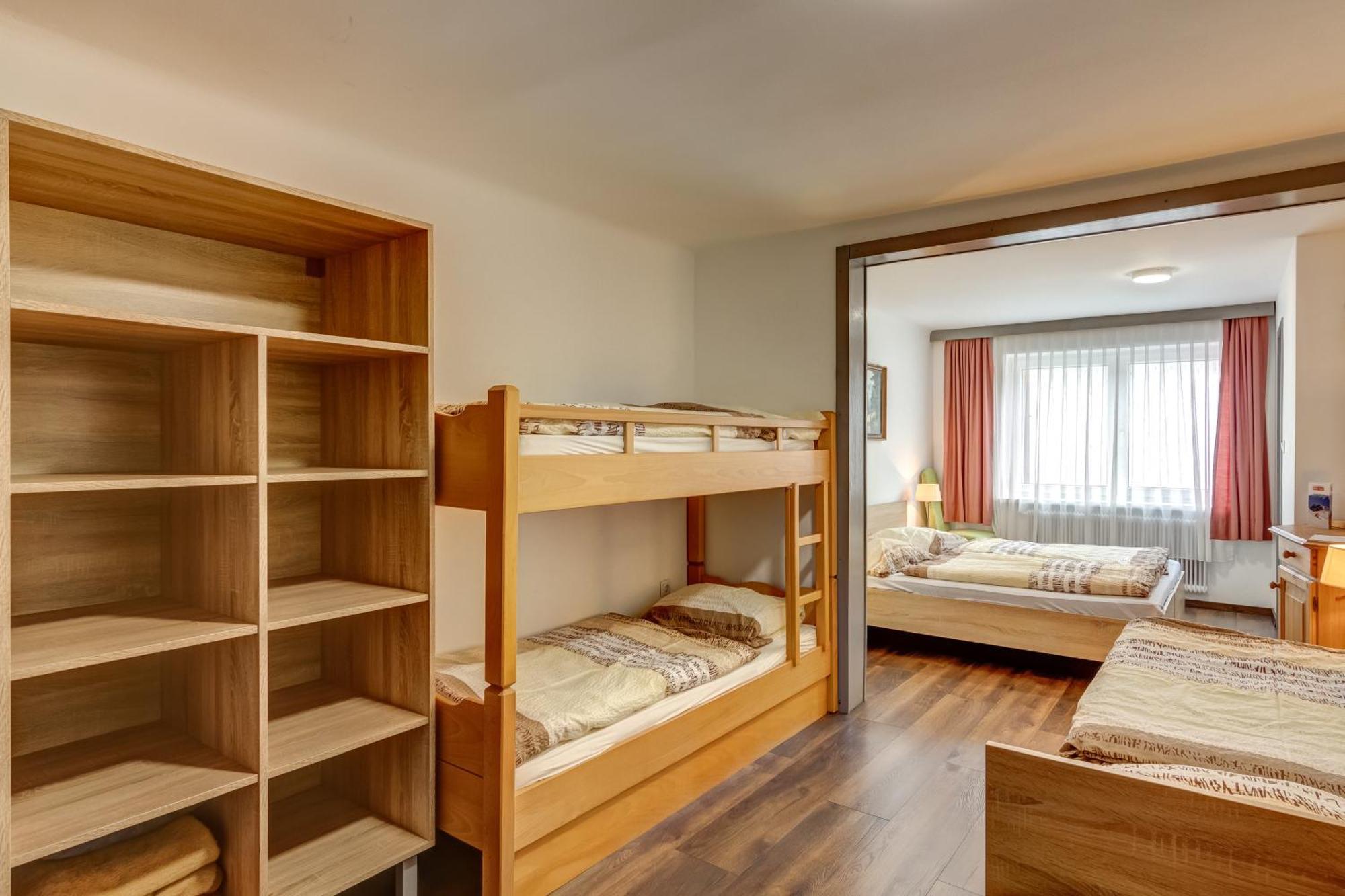 Ludwighaus Apartment Neukirchen am Grossvenediger Luaran gambar